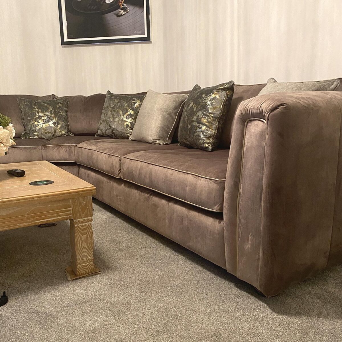 Anthony Martin Bespoke is a furniture manufacturer specialising in bespoke beds, sofas, wardrobes, fixed seating, kitchens, upholstery & soft furnishings in Leeds, Bradford, Harrogate, Wakefield, Halifax & Huddersfield. Visit anthonymartinbespoke.co.uk