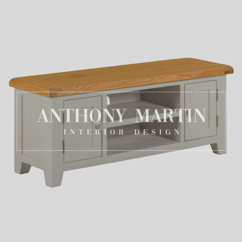 Painted Oak Large TV Unit